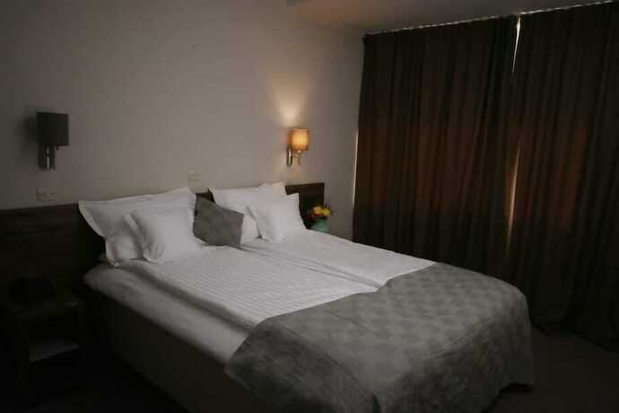 Imagen general del Hotel Riviera by Queens. Foto 9