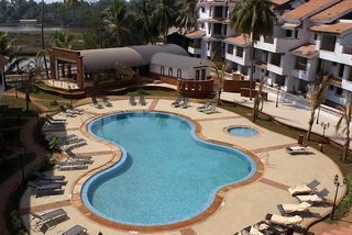 Imagen de la piscina del Hotel Riviera de Goa. Foto 6