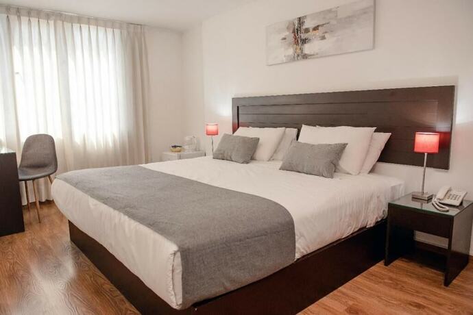 Imagen de la habitación del Hotel Riviera es Ejecutivo. Foto 19