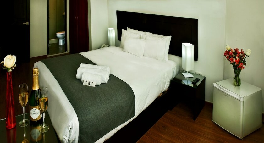 Imagen de la habitación del Hotel Riviera es Ejecutivo. Foto 27