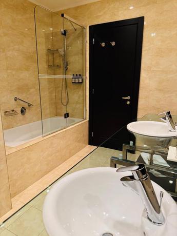 Imagen general del Hotel Rivo Timișoara. Foto 4