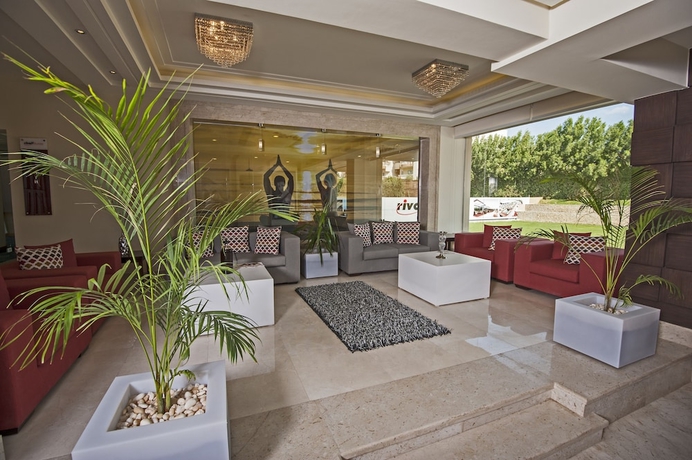 Imagen de los interiores del Hotel Rivoli Suites. Foto 18