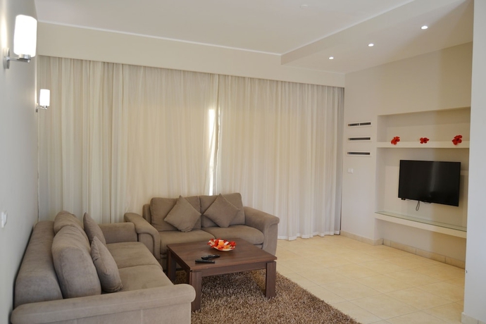 Imagen de la habitación del Hotel Rivoli Suites. Foto 15