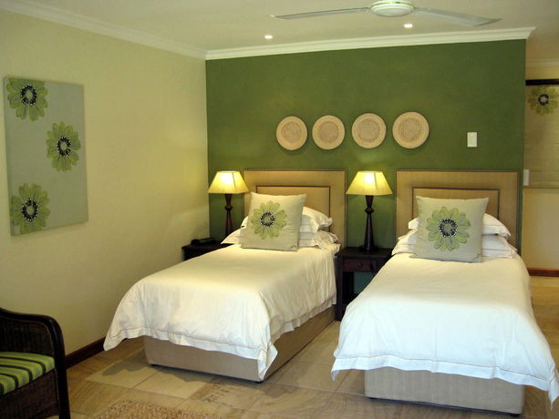 Imagen de la piscina del Hotel Rivonia Premier Lodge. Foto 15