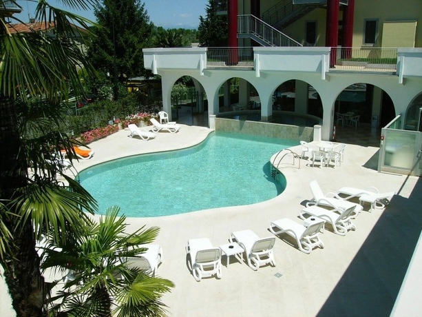 Imagen general del Hotel Rivus. Foto 6