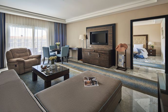 Imagen de la habitación del Hotel Rixos Alamein. Foto 5