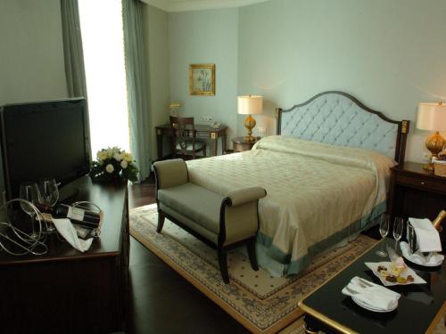 Imagen de la habitación del Hotel Rixos Almaty. Foto 4