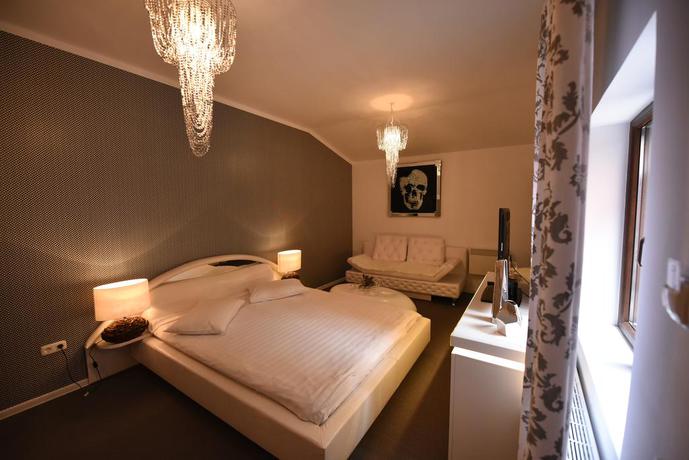 Imagen de la habitación del Hotel Rixo`s GuestHouse. Foto 5