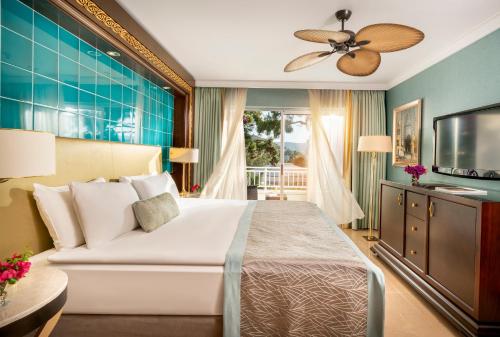 Imagen de la habitación del Hotel Rixos Premium Bodrum. Foto 12