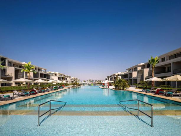 Imagen general del Hotel Rixos Premium Magawish Bay View. Foto 1