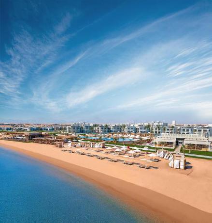 Imagen general del Hotel Rixos Premium Magawish Suites and Villas. Foto 4