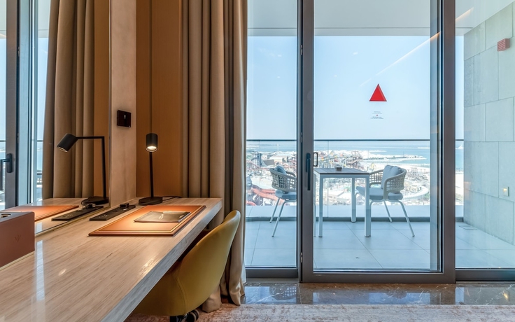 Imagen de la habitación del Hotel Rixos Qetaifan Island North Doha. Foto 7