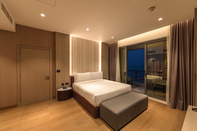 Imagen de la habitación del Hotel Rixos Qetaifan Island North Doha. Foto 11