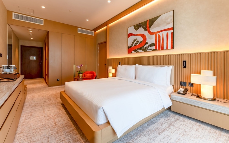 Imagen de la habitación del Hotel Rixos Qetaifan Island North Doha. Foto 17