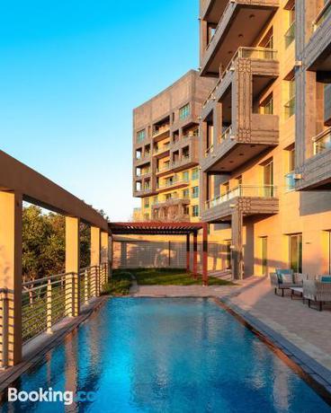 Imagen general del Hotel Rixos The Palm Luxury Suite Collection. Foto 6