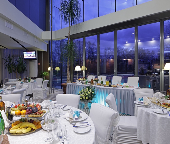 Imagen de los interiores del Hotel Rixwell Elefant. Foto 11