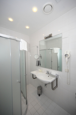 Imagen de la habitación del Hotel Rixwell Elefant. Foto 10