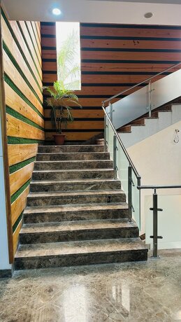 Imagen general del Hotel Riya Palace, Haldwani. Foto 6