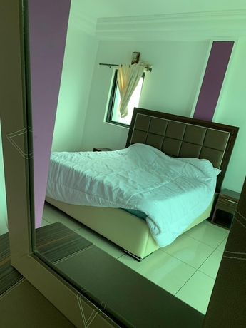 Imagen de la habitación del Hotel Riyad City. Foto 5