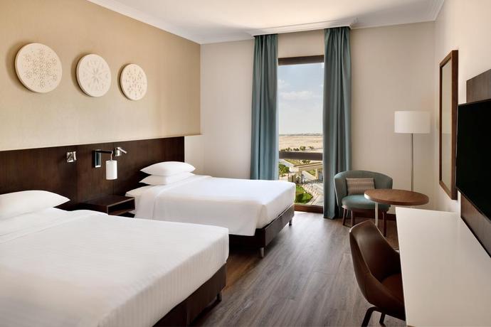 Imagen de la habitación del Hotel Riyadh Airport Marriott. Foto 10