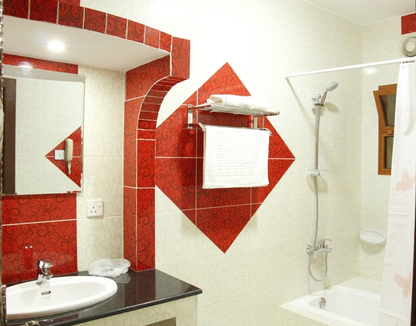 Imagen de la habitación del Hotel Riyam Muscat. Foto 8