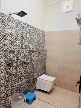 Imagen de la habitación del Hotel Riyansh hotel and restaurant. Foto 15