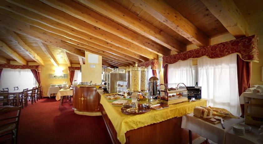 Imagen general del Hotel Riz, San Genesio ed Uniti. Foto 8