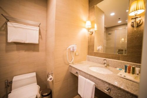 Imagen de la habitación del Hotel Rizal Park. Foto 6