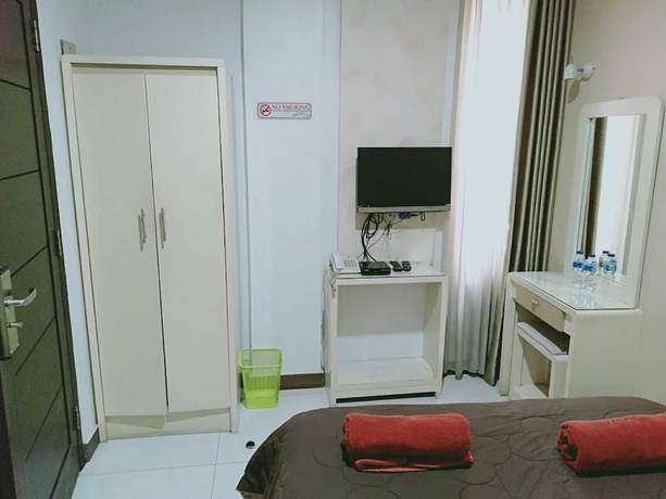 Imagen de la habitación del Hotel Rizh. Foto 1