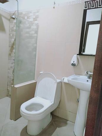 Imagen de la habitación del Hotel Rizh. Foto 7