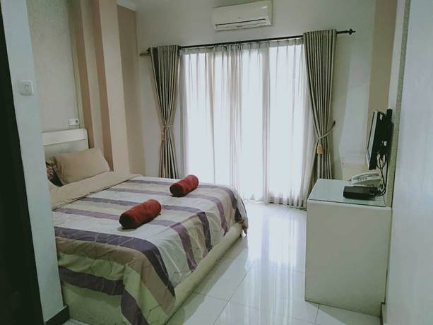 Imagen de la habitación del Hotel Rizh. Foto 10