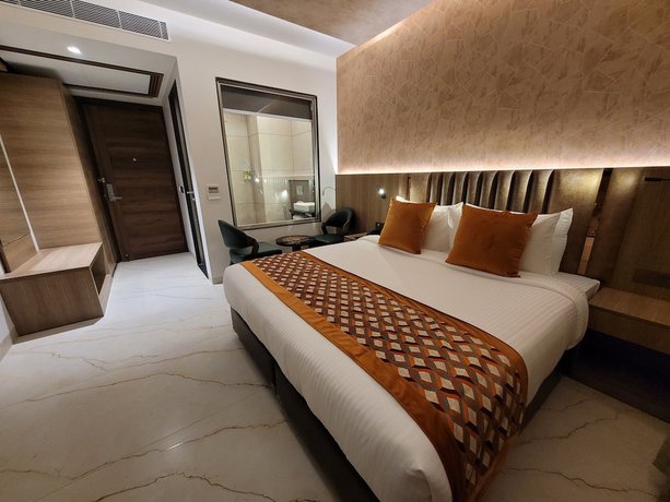 Imagen de la habitación del Hotel Rj - Managed by AHG. Foto 13