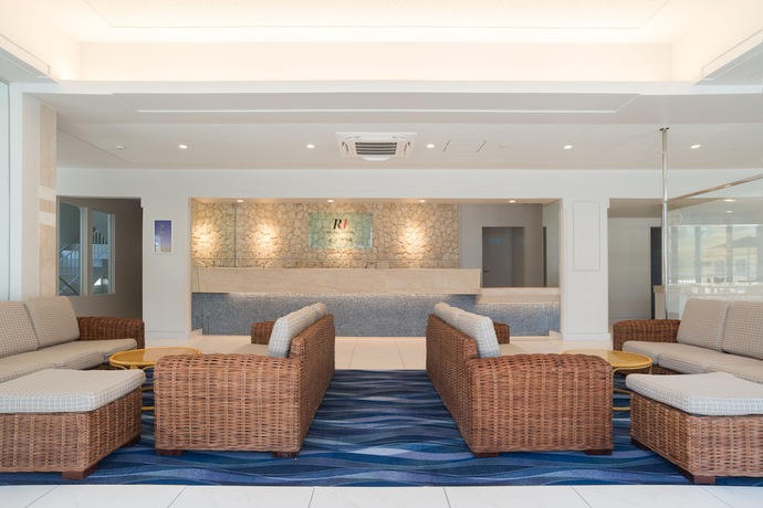 Imagen de los interiores del Hotel Rj Naha. Foto 8