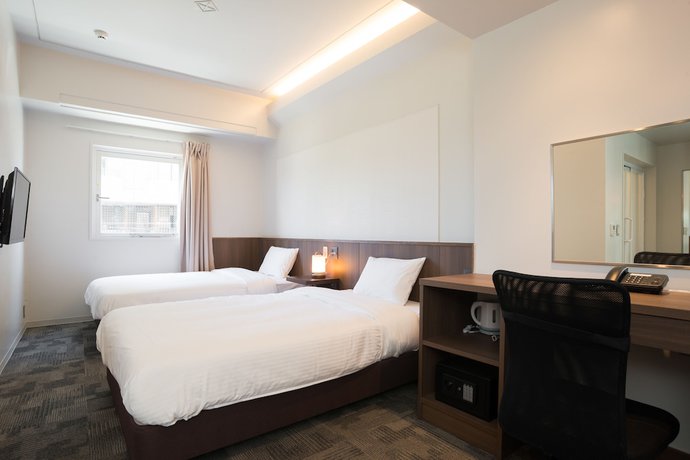 Imagen de la habitación del Hotel Rj Naha. Foto 5