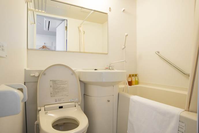 Imagen de la habitación del Hotel Rj Naha. Foto 6