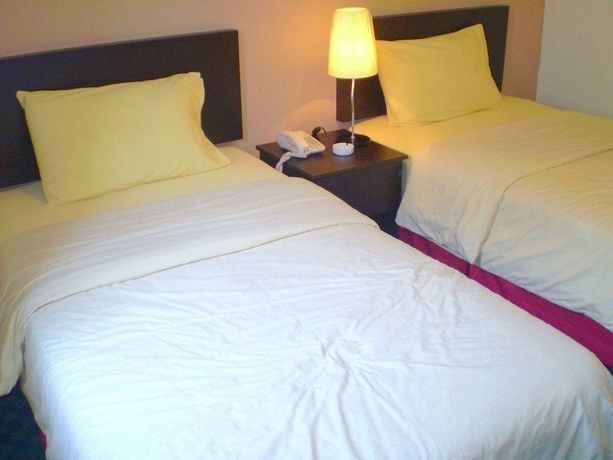 Imagen de la habitación del Hotel Rj Skudai. Foto 5