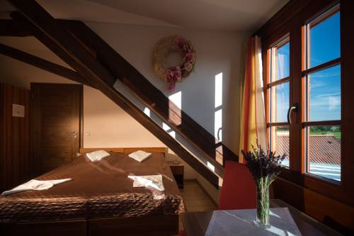Imagen de la habitación del Hotel Rkc Nov&eacute; Dvory. Foto 7