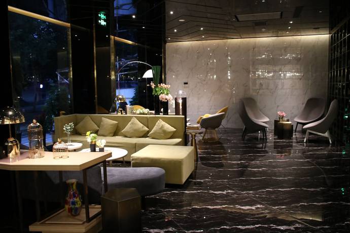 Imagen de los interiores del Hotel R-kiss Boutique. Foto 19