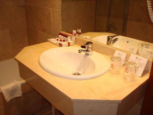 Imagen general del Hotel Rl Anibal. Foto 6