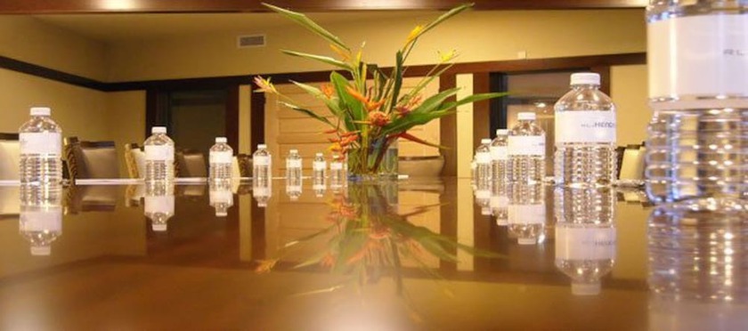 Imagen de los interiores del Hotel Rlj Kendeja Resort And Villas. Foto 9