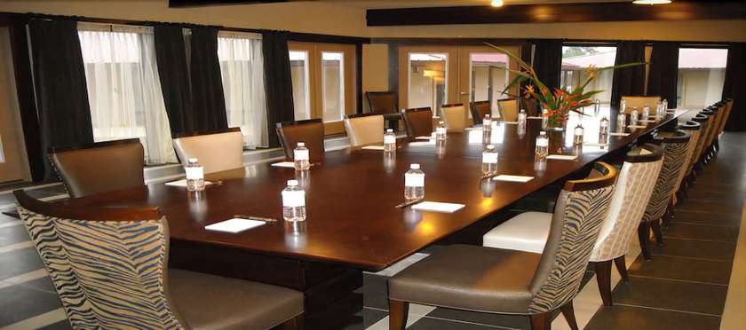 Imagen de los interiores del Hotel Rlj Kendeja Resort And Villas. Foto 10