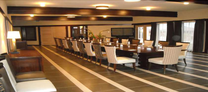 Imagen de los interiores del Hotel Rlj Kendeja Resort And Villas. Foto 12