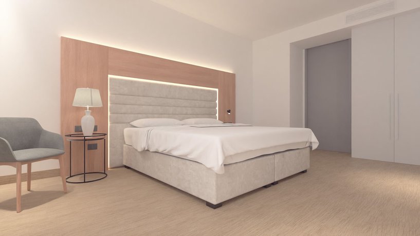 Imagen de la habitación del Hotel Rmh Modena Raffaello. Foto 7