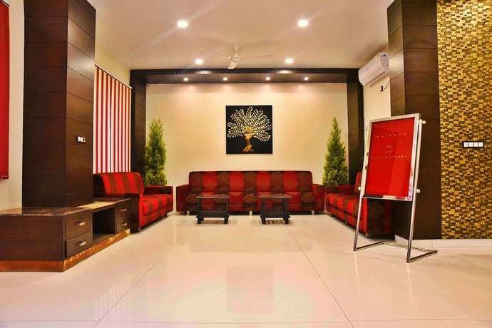 Imagen de los interiores del Hotel RnB Shivani Udaipur. Foto 18