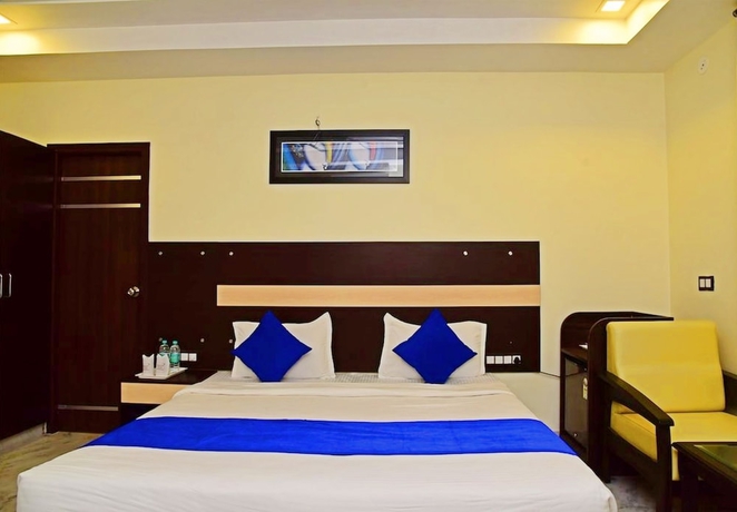 Imagen de la habitación del Hotel RnB Shivani Udaipur. Foto 5