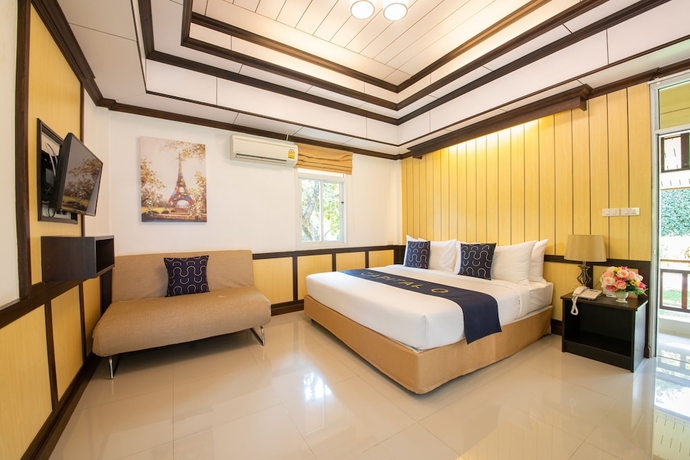 Imagen de la habitación del Hotel Rnana Grand. Foto 12