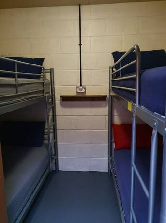 Imagen general del Hotel Roaches Bunkhouse - Hostel. Foto 1