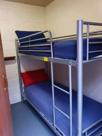 Imagen general del Hotel Roaches Bunkhouse - Hostel. Foto 4