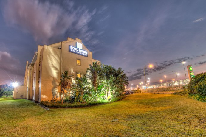 Imagen de los exteriores del Hotel Road Lodge Cape Town International Airport. Foto 16