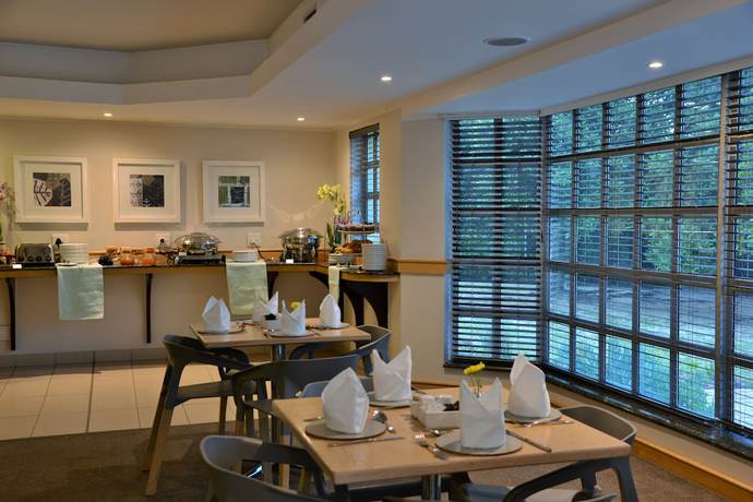 Imagen del bar/restaurante del Hotel Road Lodge Cape Town International Airport. Foto 3